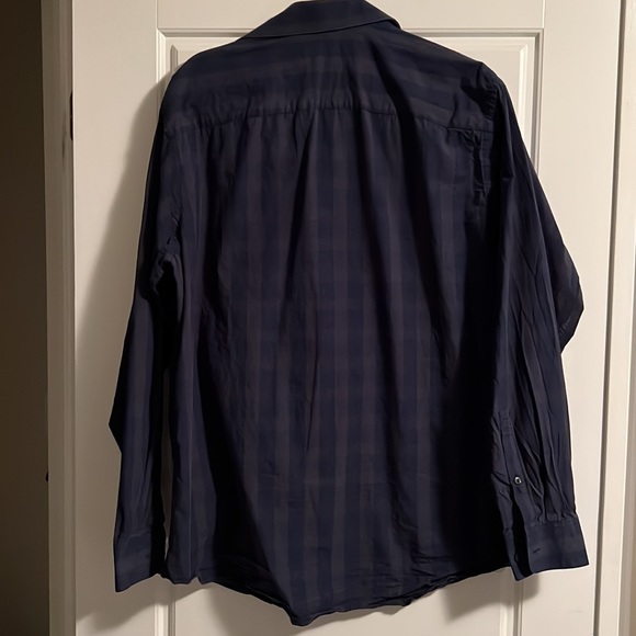 Calvin Klein Regular Fit Dress Shirt Large (16.5 - 34/35) - Picture 3 of 3